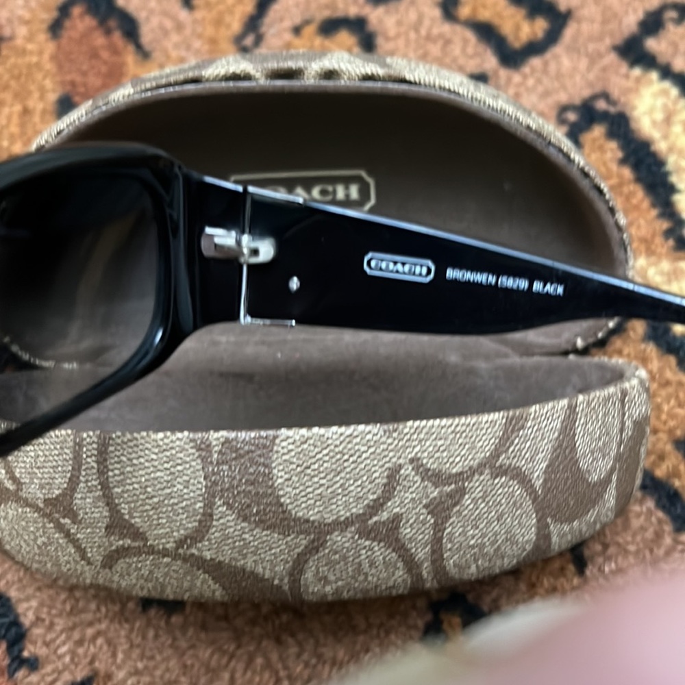 Authentic Coach Sunglasses - Picture 6 of 9